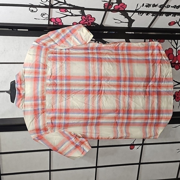 Columbia Plaid Short Sleeve Shirt Small NWT - Picture 6 of 6
